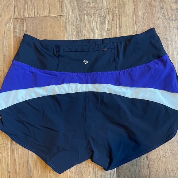 Athleta shorts - Picture 2 of 3